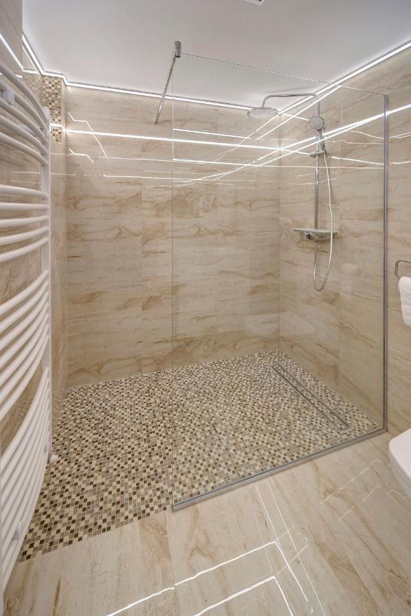 Apartment Kaliopi Beograd Bagian luar foto